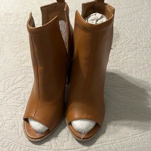 BRAND NEW peep toe booties
